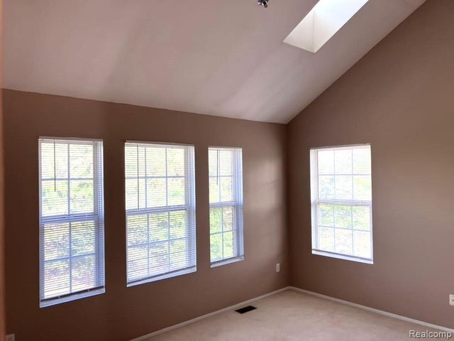23338 Poplar Drive, Southfield, MI 48075