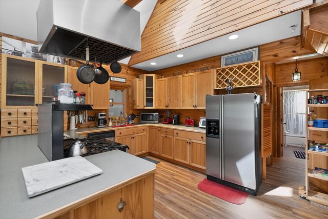 61258 Quinnesec Road, Cassopolis, MI 49031