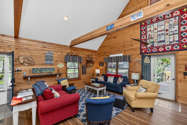 61258 Quinnesec Road, Cassopolis, MI 49031