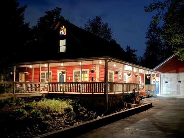 61258 Quinnesec Road, Cassopolis, MI 49031
