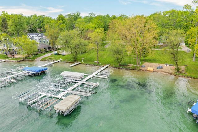 61258 Quinnesec Road, Cassopolis, MI 49031