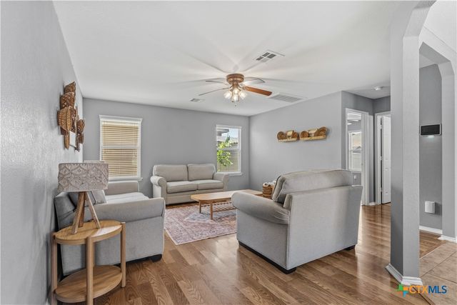 303 W Gemini Lane, Killeen, TX 76542