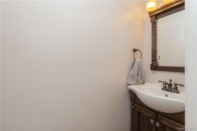 29 Krystal Drive, Somers, NY 10589