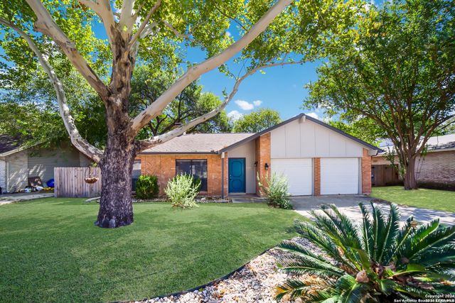 13906 TANGLE TREE ST, San Antonio, TX 78247