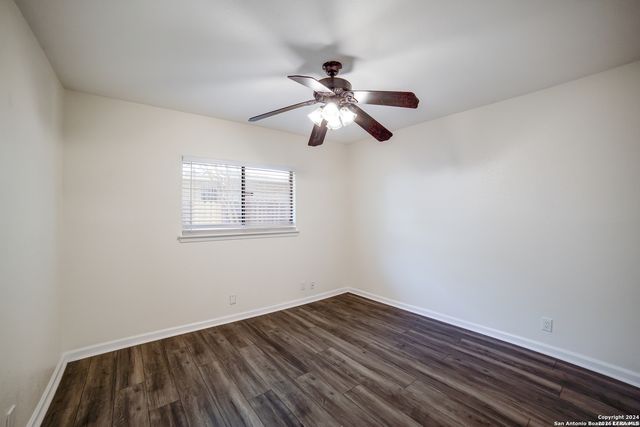 13906 TANGLE TREE ST, San Antonio, TX 78247