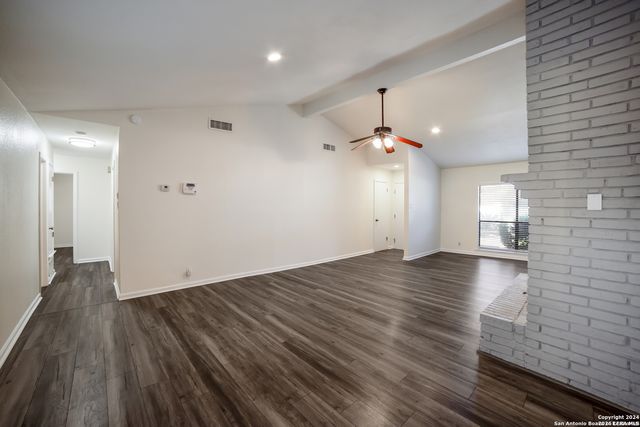 13906 TANGLE TREE ST, San Antonio, TX 78247