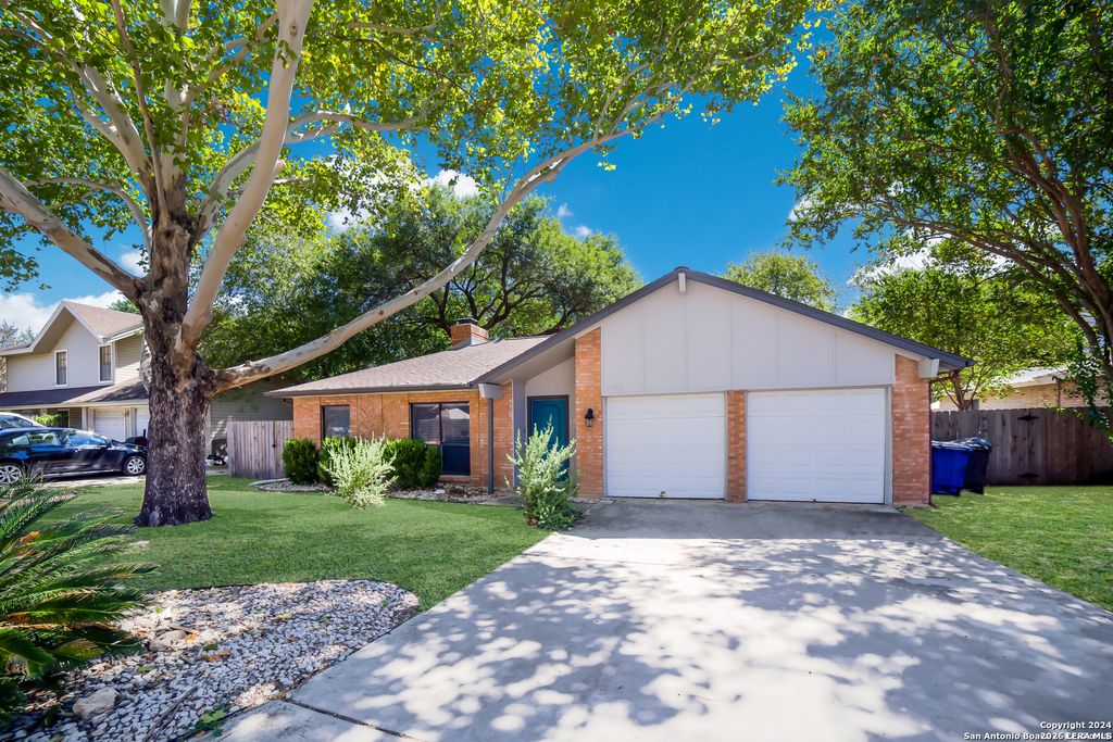 13906 TANGLE TREE ST, San Antonio, TX 78247