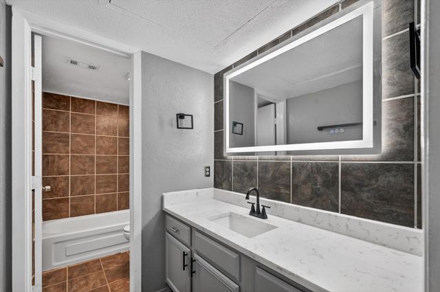 9170 FOREST Lane 107, Dallas, TX 75243