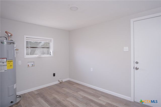 14 W Post Oak Avenue, Rogers, TX 76569