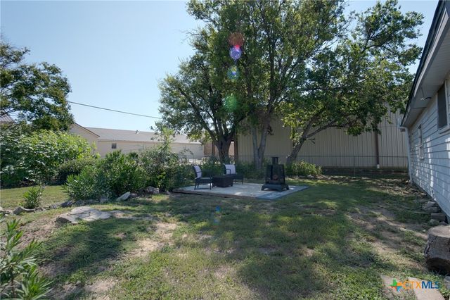 14 W Post Oak Avenue, Rogers, TX 76569