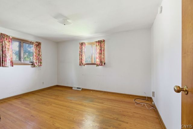 5165 Jamesville Road, Dewitt, NY 13078