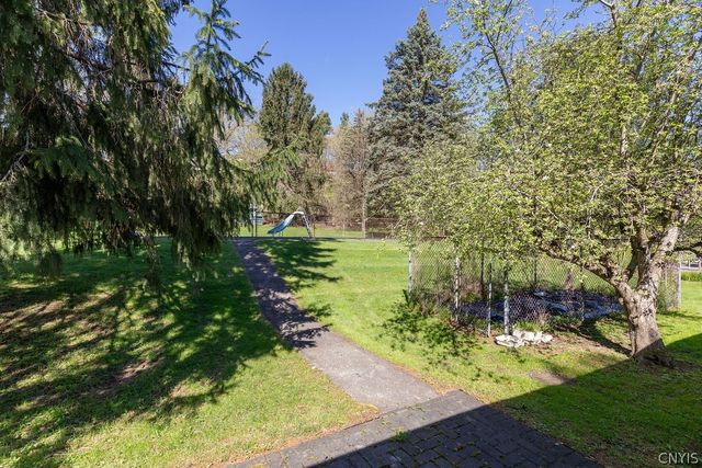 5165 Jamesville Road, Dewitt, NY 13078