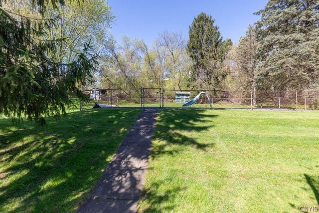 5165 Jamesville Road, Dewitt, NY 13078
