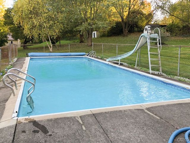 5165 Jamesville Road, Dewitt, NY 13078