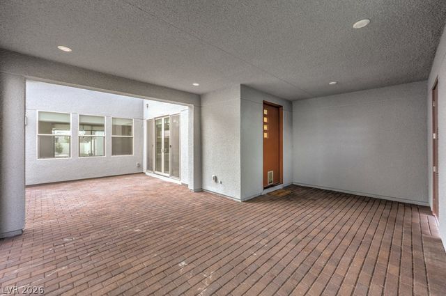 3200 Waterstone Avenue, Henderson, NV 89044