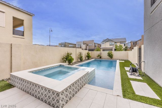 3200 Waterstone Avenue, Henderson, NV 89044