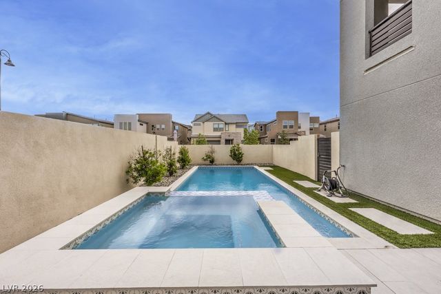 3200 Waterstone Avenue, Henderson, NV 89044