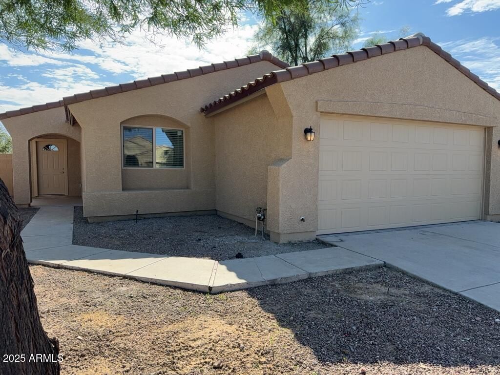 3605 W SAINT CHARLES Avenue, Phoenix, AZ 85041