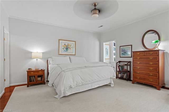 39-D Fountain Manor Drive, Greensboro, NC 27405