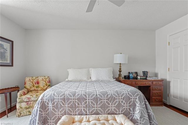 39-D Fountain Manor Drive, Greensboro, NC 27405