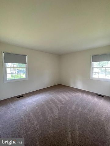 15713 POINTER RIDGE DR, Bowie, MD 20716