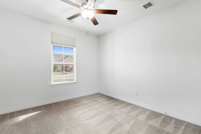 1413 S Canyon St, Wichita, KS 67235