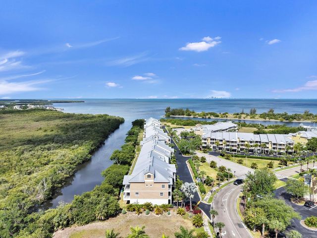 3202 MANGROVE POINT DRIVE, Ruskin, FL 33570