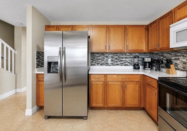 3202 MANGROVE POINT DRIVE, Ruskin, FL 33570