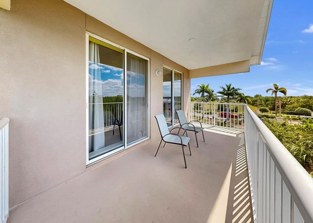 3202 MANGROVE POINT DRIVE, Ruskin, FL 33570