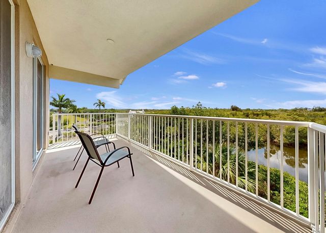 3202 MANGROVE POINT DRIVE, Ruskin, FL 33570