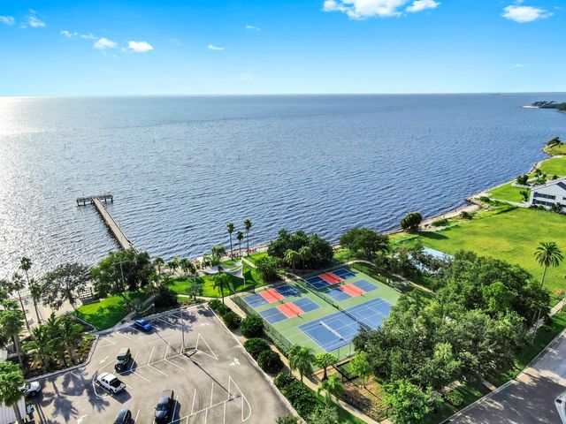 3202 MANGROVE POINT DRIVE, Ruskin, FL 33570