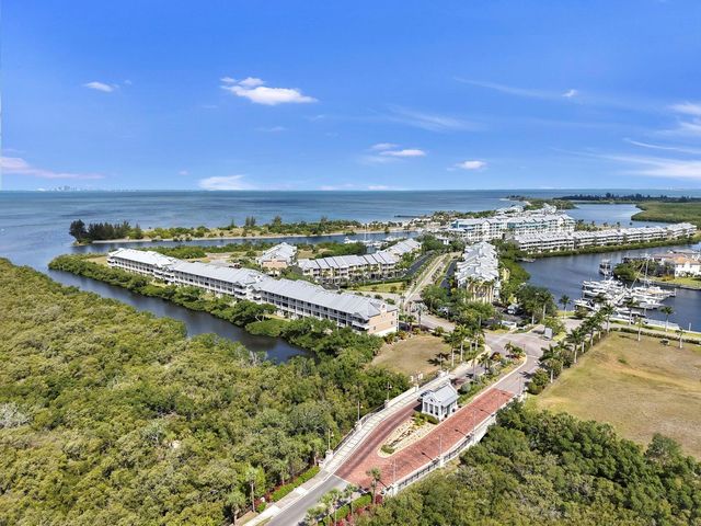 3202 MANGROVE POINT DRIVE, Ruskin, FL 33570