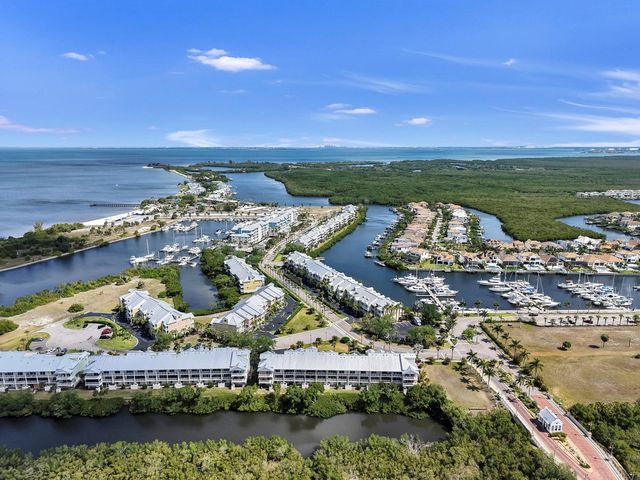 3202 MANGROVE POINT DRIVE, Ruskin, FL 33570