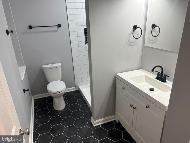 1333 E NORTH AVE, Baltimore, MD 21213