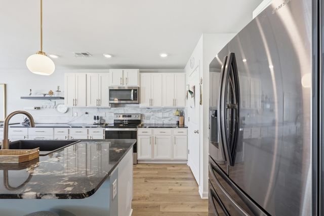 140 Golden Bear Circle, Longs, SC 29568