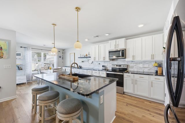 140 Golden Bear Circle, Longs, SC 29568