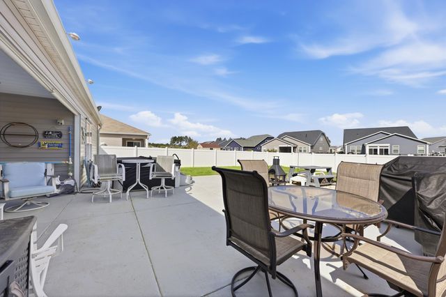 140 Golden Bear Circle, Longs, SC 29568