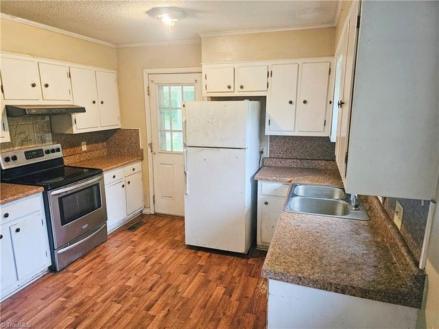 5633 Bethel Road, Jonesville, NC 28642