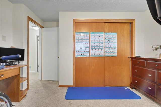 701 Edgewood Street SE, North Canton, OH 44720