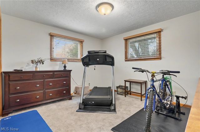 701 Edgewood Street SE, North Canton, OH 44720