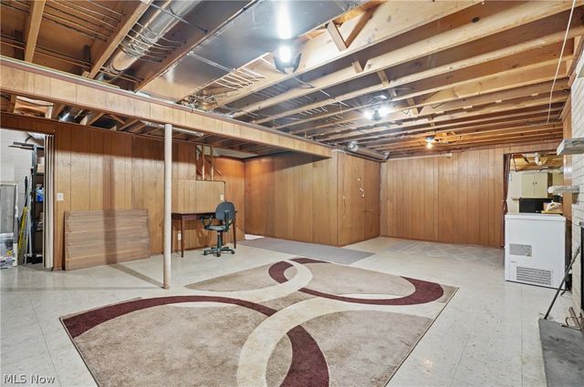 701 Edgewood Street SE, North Canton, OH 44720