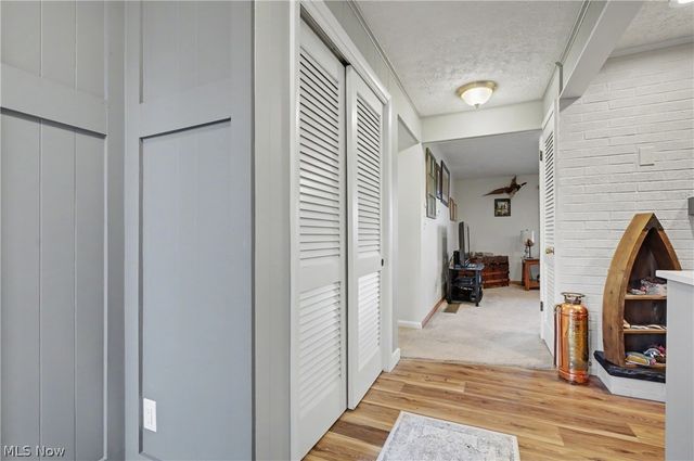 701 Edgewood Street SE, North Canton, OH 44720