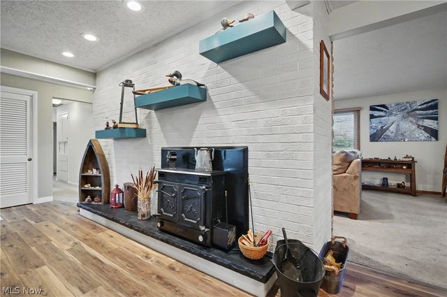 701 Edgewood Street SE, North Canton, OH 44720