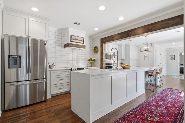 2507 E 17th Place, Tulsa, OK 74104
