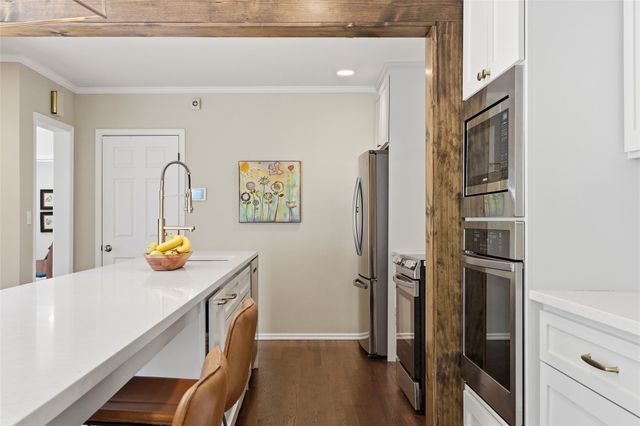 2507 E 17th Place, Tulsa, OK 74104