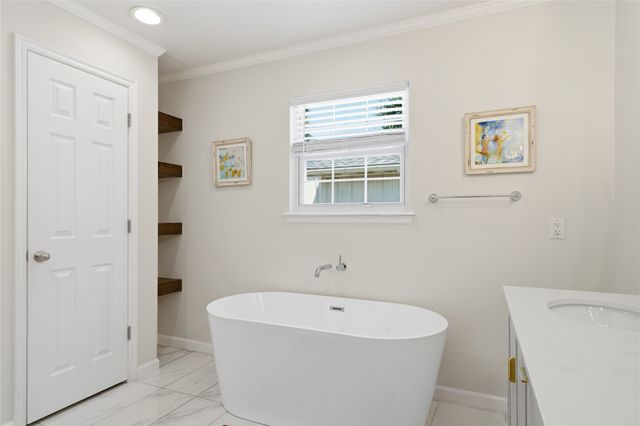 2507 E 17th Place, Tulsa, OK 74104