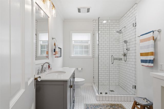 2507 E 17th Place, Tulsa, OK 74104