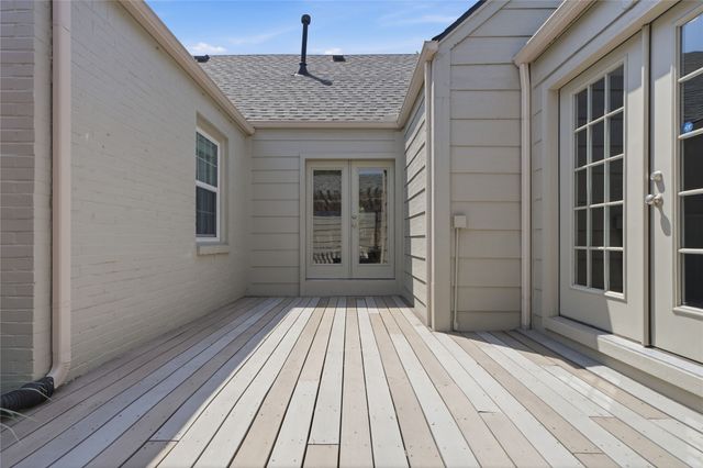 2507 E 17th Place, Tulsa, OK 74104