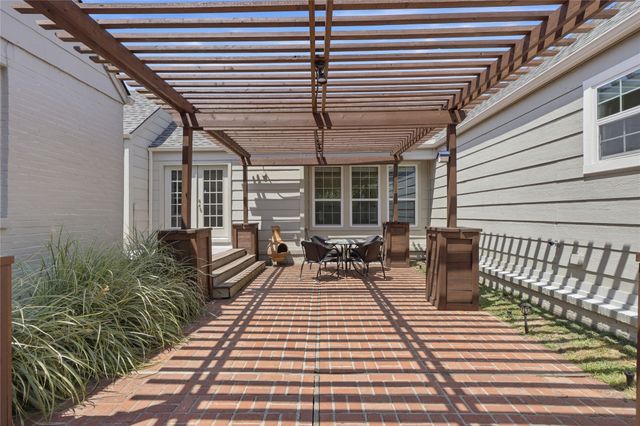 2507 E 17th Place, Tulsa, OK 74104