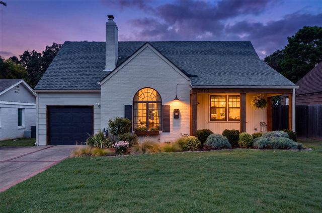 2507 E 17th Place, Tulsa, OK 74104